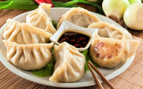 Chinese Jiaozi: History, Varieties & Cultural Meaning of China's Beloved Dumpling